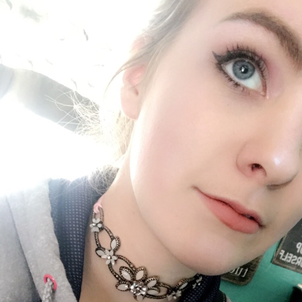 Meet your Posher, Christy